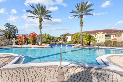 Condo in Orlando, Florida, 1 bedroom  № 1680539 - photo 29