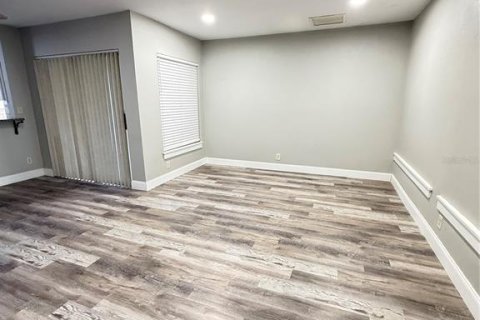 House in Kissimmee, Florida 2 bedrooms, 102.19 sq.m. № 2225643 - photo 8