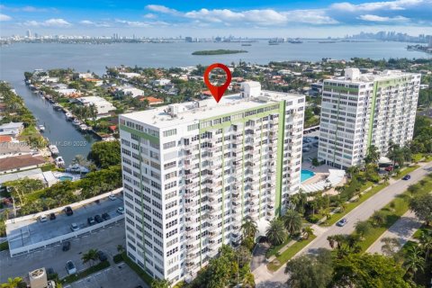 Copropriété à vendre à North Miami, Floride: 1 chambre, 79.43 m2 № 1966625 - photo 20