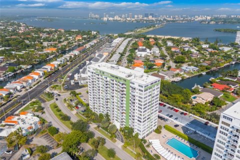 Copropriété à vendre à North Miami, Floride: 1 chambre, 79.43 m2 № 1966625 - photo 21