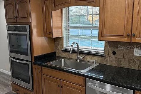 Casa en venta en Ocala, Florida, 4 dormitorios, 189.06 m2 № 1913222 - foto 13