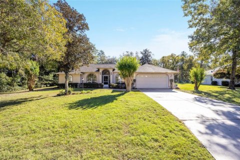 Villa ou maison à vendre à Ocala, Floride: 3 chambres, 172.33 m2 № 1527344 - photo 1