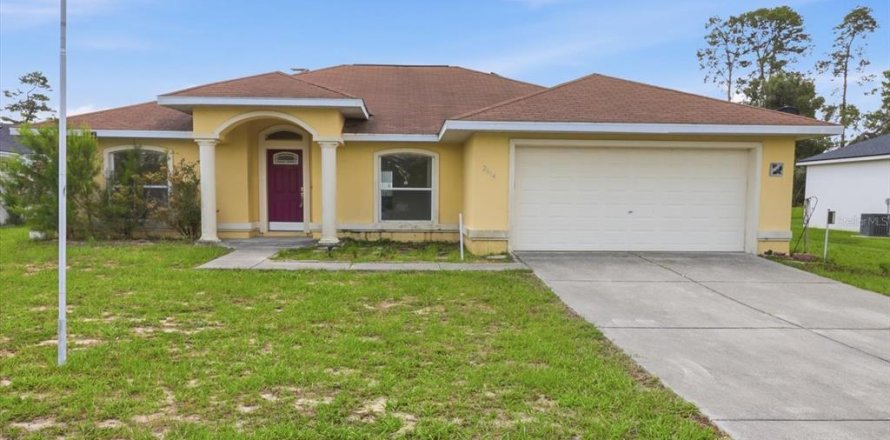 House in Ocala, Florida 3 bedrooms, 168.9 sq.m. № 2225593