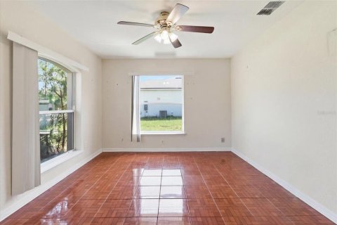 House in Ocala, Florida 3 bedrooms, 168.9 sq.m. № 2225593 - photo 3