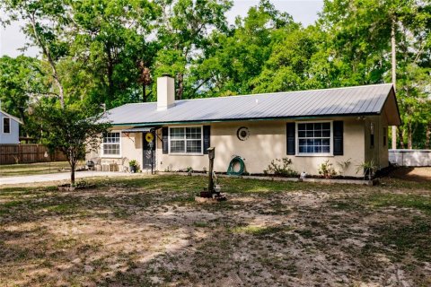 House in Inverness, Florida 3 bedrooms, 115.94 sq.m. № 1735100 - photo 3