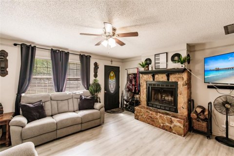 House in Inverness, Florida 3 bedrooms, 115.94 sq.m. № 1735100 - photo 7