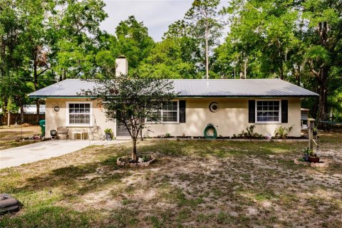 House in Inverness, Florida 3 bedrooms, 115.94 sq.m. № 1735100 - photo 2