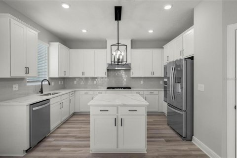 Villa ou maison à louer à Kissimmee, Floride: 3 chambres, 144.28 m2 № 2406427 - photo 9