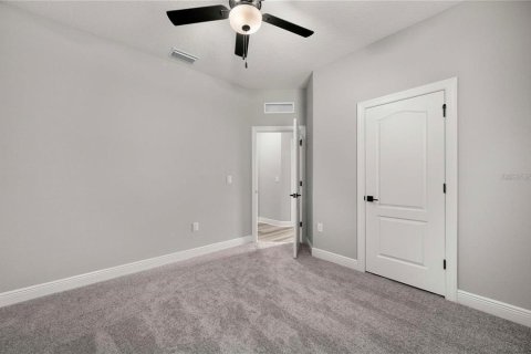 Villa ou maison à louer à Kissimmee, Floride: 3 chambres, 144.28 m2 № 2406427 - photo 16