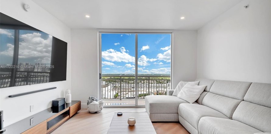 Condo à Miami, Floride, 2 chambres  № 1728688