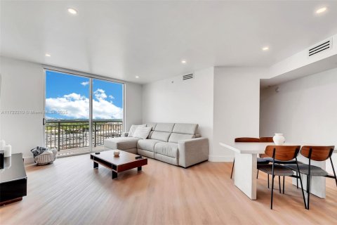Copropriété à vendre à Miami, Floride: 2 chambres, 106.84 m2 № 1728688 - photo 6