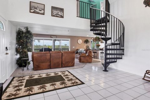 House in Terra Ceia, Florida 3 bedrooms, 145.67 sq.m. № 1532610 - photo 13