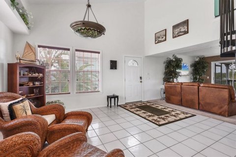 House in Terra Ceia, Florida 3 bedrooms, 145.67 sq.m. № 1532610 - photo 11
