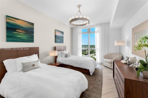 Condo in North Miami Beach, Florida, 3 bedrooms № 2081324 - photo 21