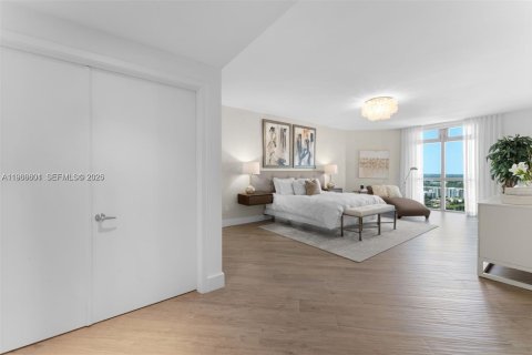 Condo in North Miami Beach, Florida, 3 bedrooms № 2081324 - photo 14