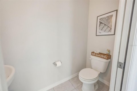Townhouse in Wesley Chapel, Florida 3 bedrooms, 170.38 sq.m. № 2223169 - photo 26
