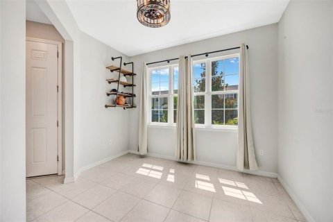 Townhouse in Wesley Chapel, Florida 3 bedrooms, 170.38 sq.m. № 2223169 - photo 23