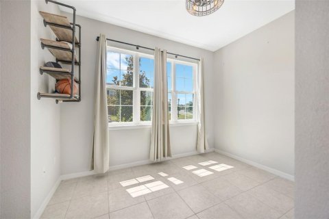 Townhouse in Wesley Chapel, Florida 3 bedrooms, 170.38 sq.m. № 2223169 - photo 24