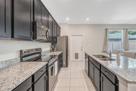 Townhouse in Wesley Chapel, Florida 3 bedrooms, 170.38 sq.m. № 2223169 - photo 20