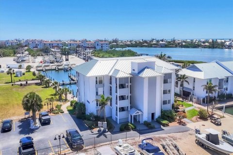 Condominio en venta en Placida, Florida, 1 dormitorio, 65.87 m2 № 1613199 - foto 5