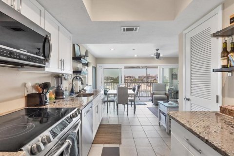 Condominio en venta en Placida, Florida, 1 dormitorio, 65.87 m2 № 1613199 - foto 22