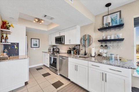 Condominio en venta en Placida, Florida, 1 dormitorio, 65.87 m2 № 1613199 - foto 19