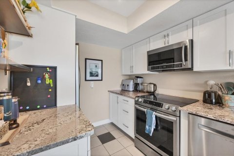 Condominio en venta en Placida, Florida, 1 dormitorio, 65.87 m2 № 1613199 - foto 21