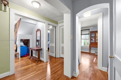 Купить виллу или дом в Флорида-Сити, Флорида 5 спален, 181.35м2, № 2050356 - фото 18