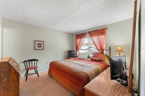 Condominio en alquiler en New Port Richey, Florida, 2 dormitorios, 93.65 m2 № 1880576 - foto 10