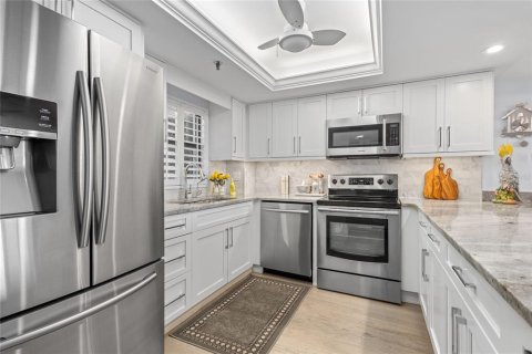 Купить кондоминиум в Сарасота, Флорида 5 комнат, 113.71м2, № 1574312 - фото 11