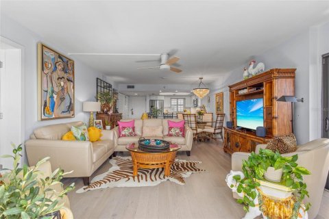 Купить кондоминиум в Сарасота, Флорида 5 комнат, 113.71м2, № 1574312 - фото 7