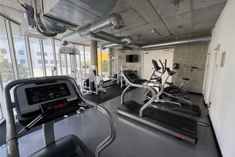 Снять в аренду кондоминиум в Майами, Флорида 2 спальни, 89.46м2, № 2031079 - фото 17