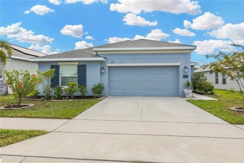 House in Bartow, Florida 4 bedrooms, 171.87 sq.m. № 2105833