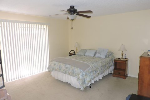 House in Winter Haven, Florida 2 bedrooms, 145.21 sq.m. № 1800502 - photo 13