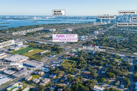 Commercial property in Miami, Florida № 1702749 - photo 3