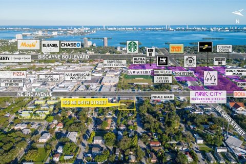 Commercial property in Miami, Florida № 1702749 - photo 2
