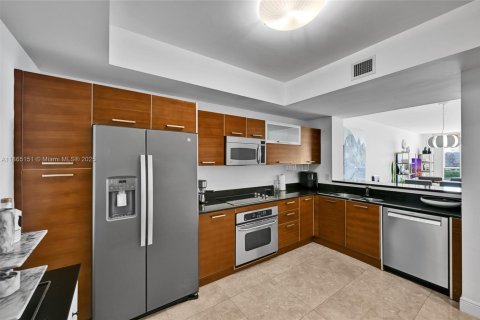 Condominio en venta en Aventura, Florida, 2 dormitorios, 169.45 m2 № 1892878 - foto 22