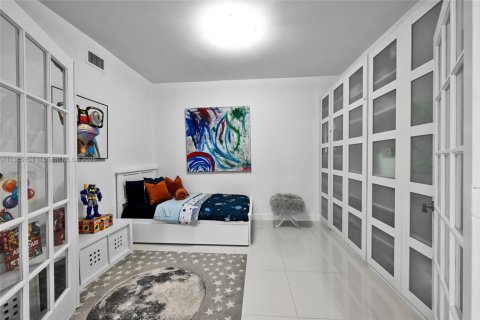 Condominio en venta en Aventura, Florida, 2 dormitorios, 169.45 m2 № 1892878 - foto 17
