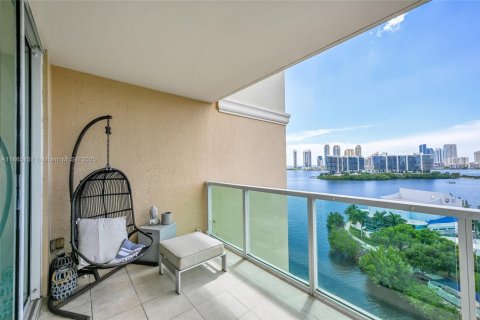 Condominio en venta en Aventura, Florida, 2 dormitorios, 169.45 m2 № 1892878 - foto 24