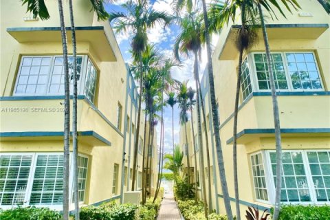 Снять в аренду кондоминиум в Майами-Бич, Флорида 1 спальня, 63.45м2, № 2026500 - фото 20