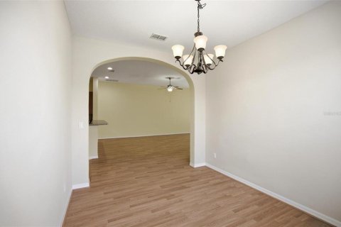 Townhouse in Daytona Beach, Florida 2 bedrooms, 150.97 sq.m. № 2157788 - photo 17