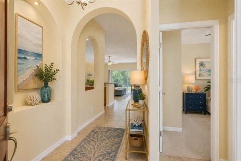Townhouse in Daytona Beach, Florida 2 bedrooms, 150.97 sq.m. № 2157788 - photo 6