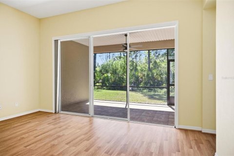 Townhouse in Daytona Beach, Florida 2 bedrooms, 150.97 sq.m. № 2157788 - photo 5