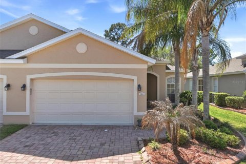 Townhouse in Daytona Beach, Florida 2 bedrooms, 150.97 sq.m. № 2157788