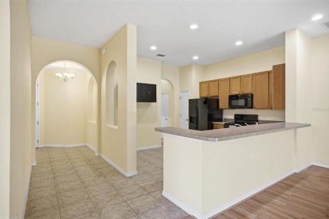Townhouse in Daytona Beach, Florida 2 bedrooms, 150.97 sq.m. № 2157788 - photo 18