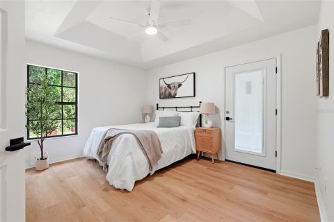 House in Hawthorne, Florida 4 bedrooms, 136.66 sq.m. № 2258956 - photo 13