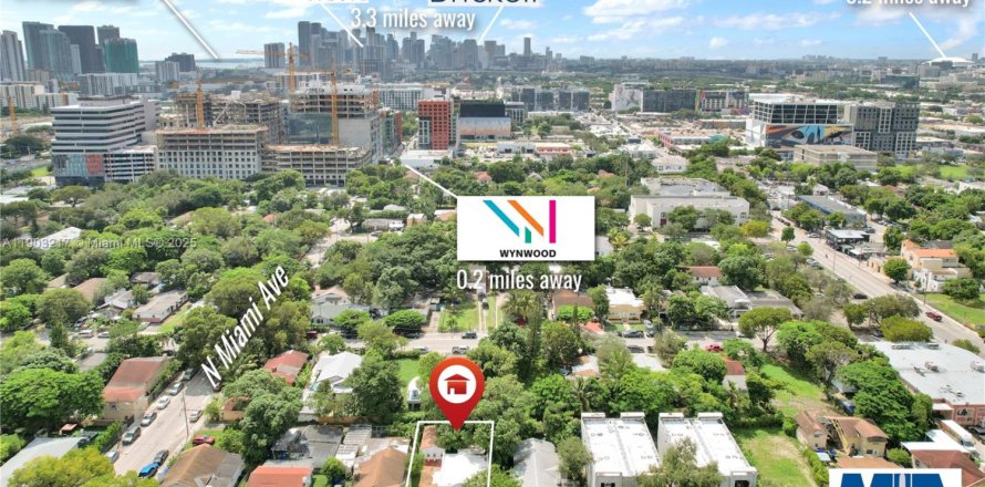 Дом в Майами, Флорида 4 спальни № 1955542