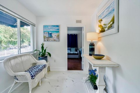 Купить виллу или дом в Майами, Флорида 4 спальни, № 1955542 - фото 10