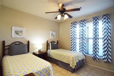 Condo in Davenport, Florida, 3 bedrooms  № 1417435 - photo 19