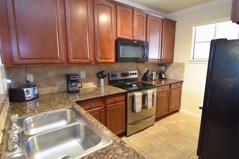 Condo in Davenport, Florida, 3 bedrooms  № 1417435 - photo 8